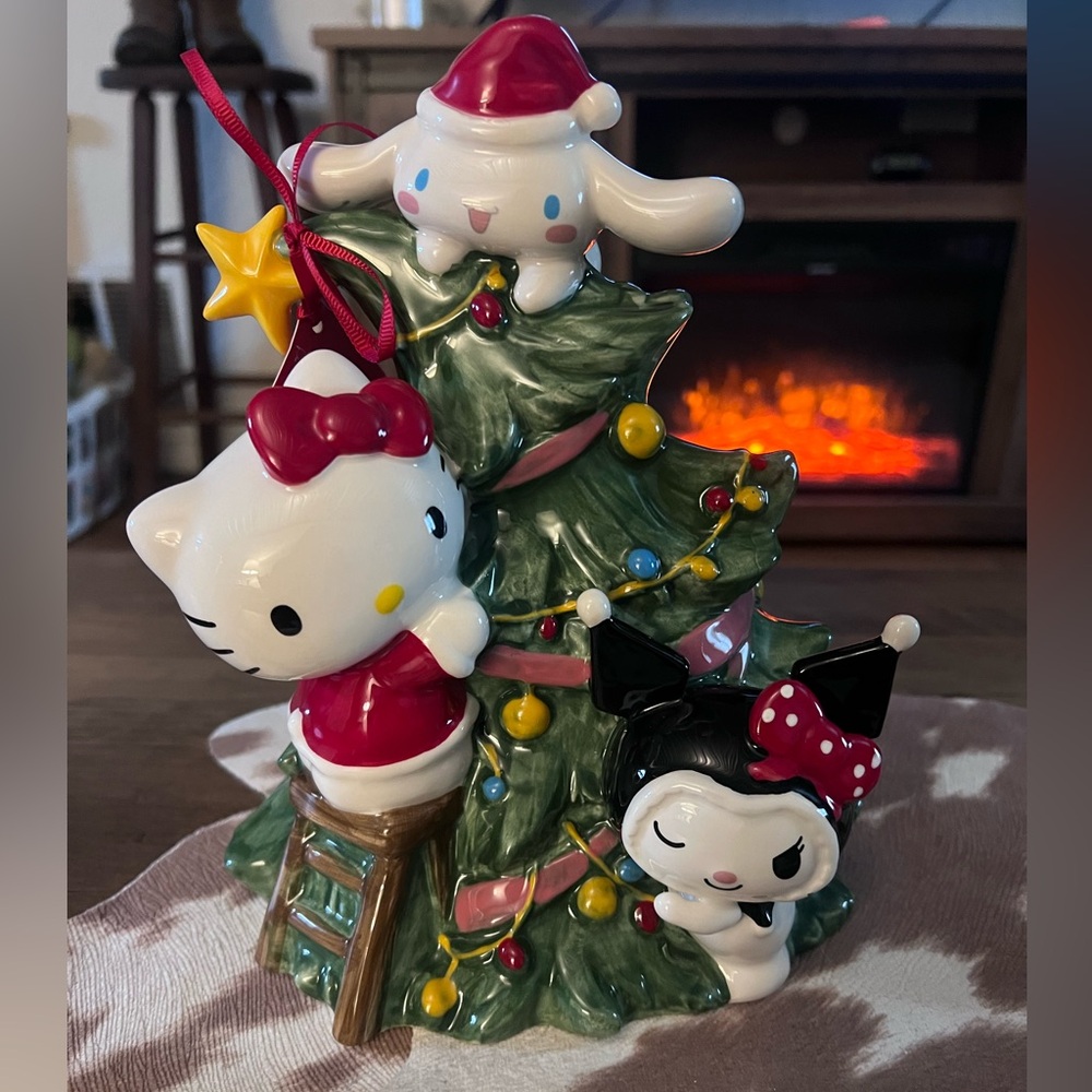 Hello Kitty Christmas Ceramic - Picture 3 of 3